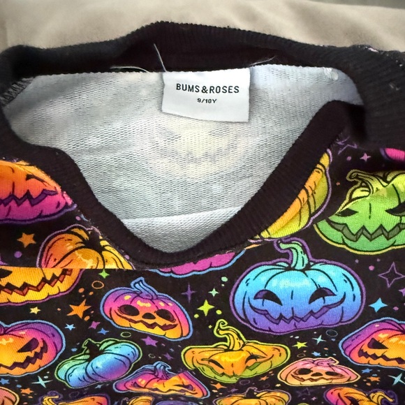 Bums & Roses Set - Picture 3 of 5